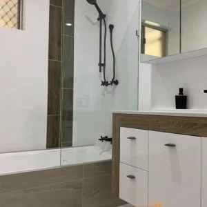 We can provide you the best bathroom renovation person in your service